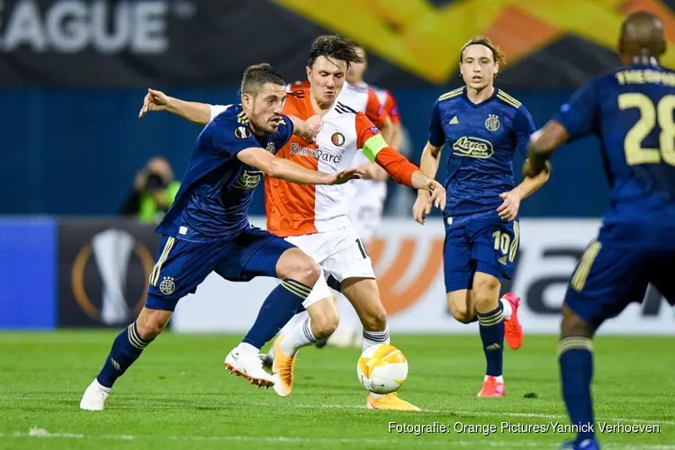 Feyenoord pakt punt in Zagreb na spannend duel