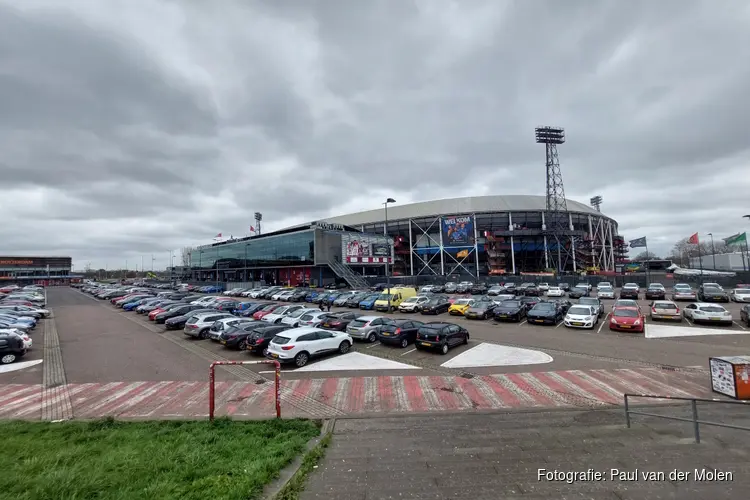 Feyenoord met tien man niet langs Fortuna Sittard