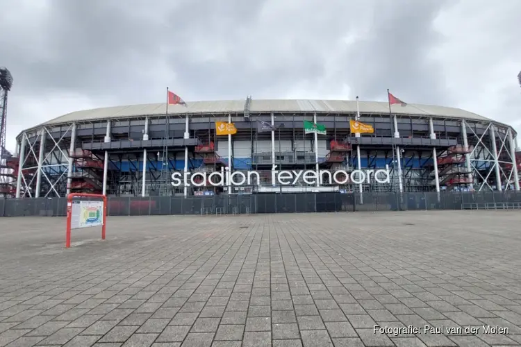 Feyenoord in eigen huis ten onder tegen Red Bull Salzburg