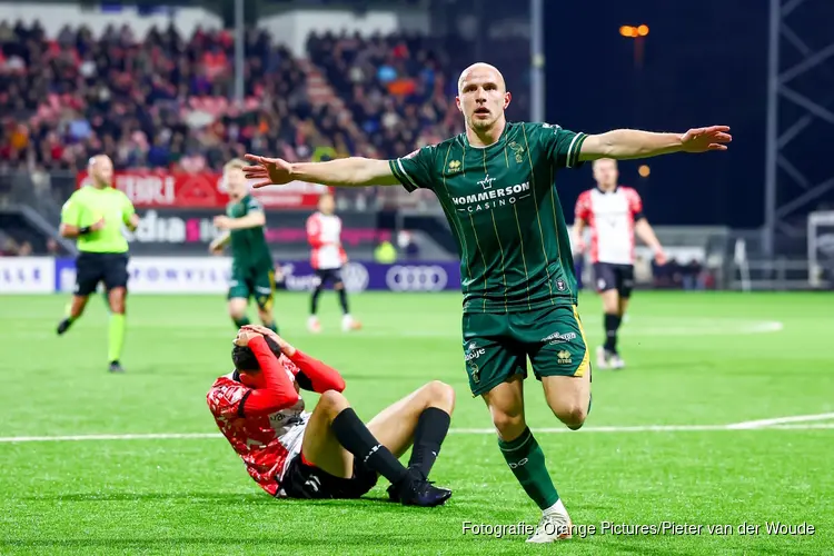 ADO Den Haag pakt periodetitel en tweede plaats na nipte winst op FC Emmen